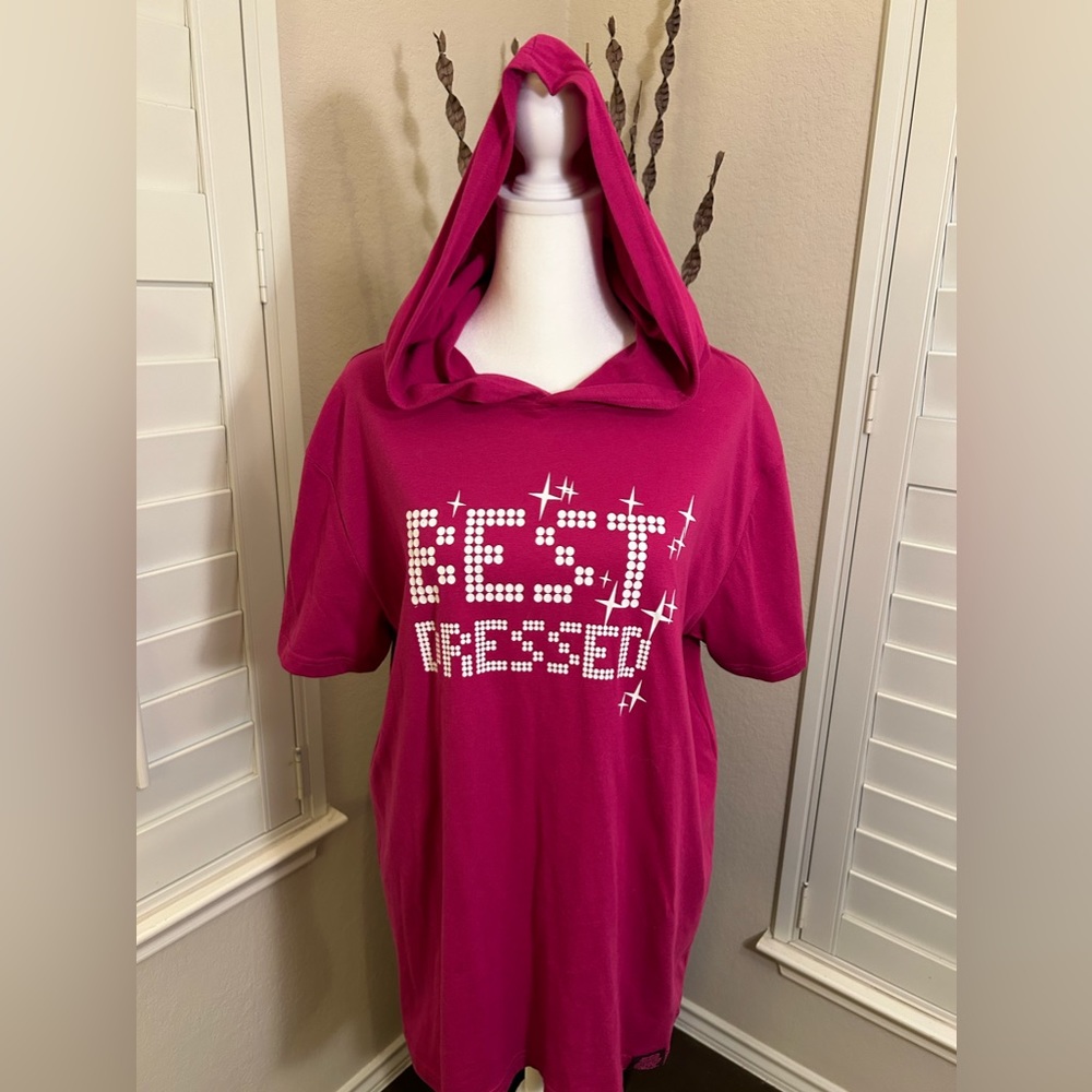 Wild works Animal Jam Best Dressed Hooded Teeshirt